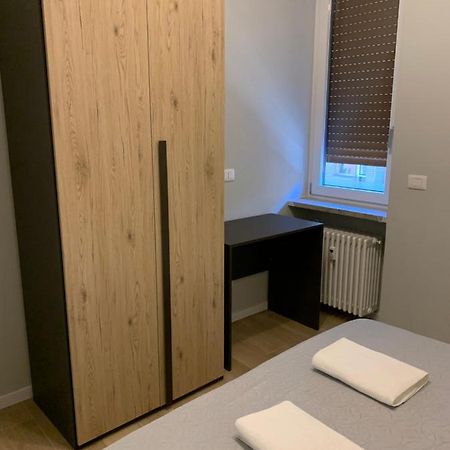Gramsci 2 Rooms Болонья Экстерьер фото